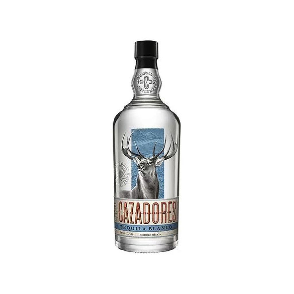 TEQUILA CAZADORES BLANCO x 950 cc